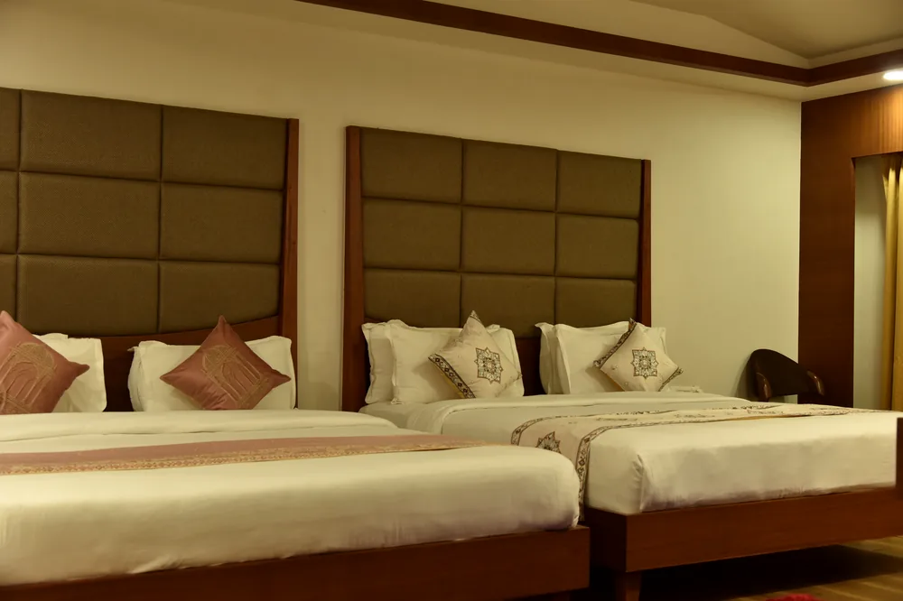 Family Suite twin bedroom
