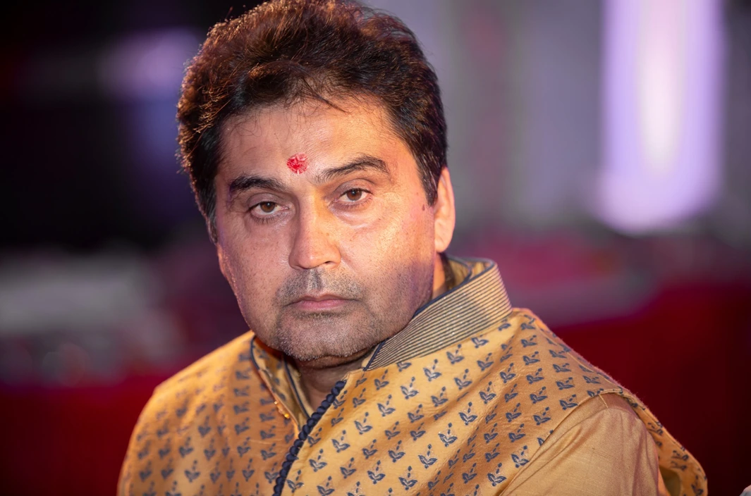Yogesh Popat, Managing Director