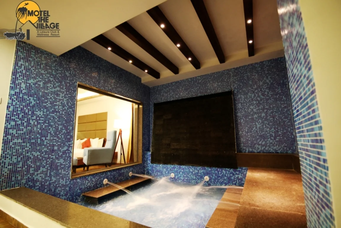 Presidential Suite Jacuzzi