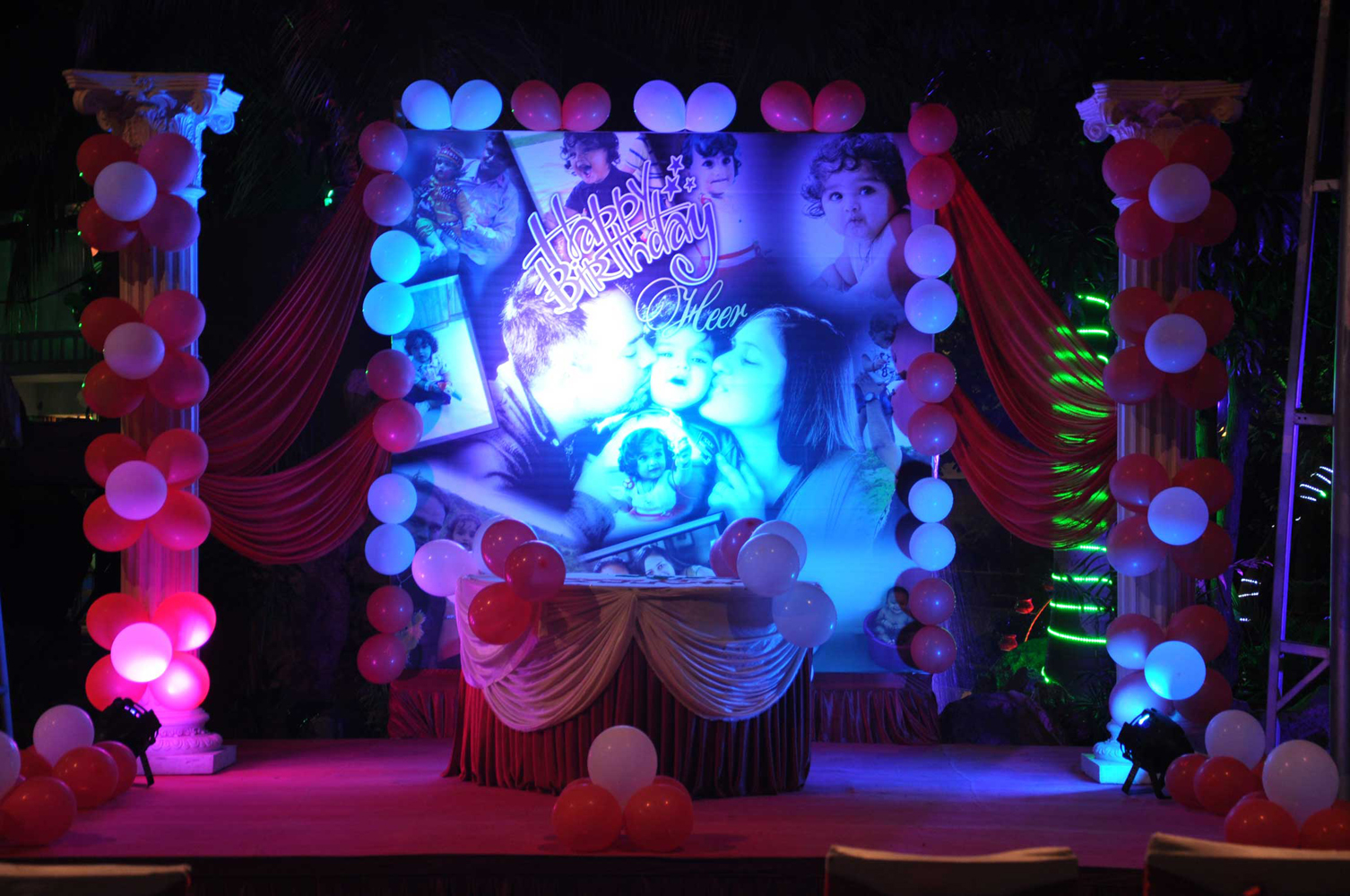 PillarTheme Motel The Village